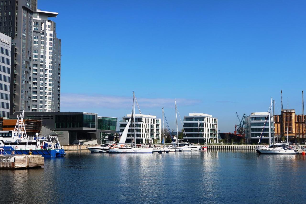 Apartament Yacht Park Marina Gdynia Exteriör bild